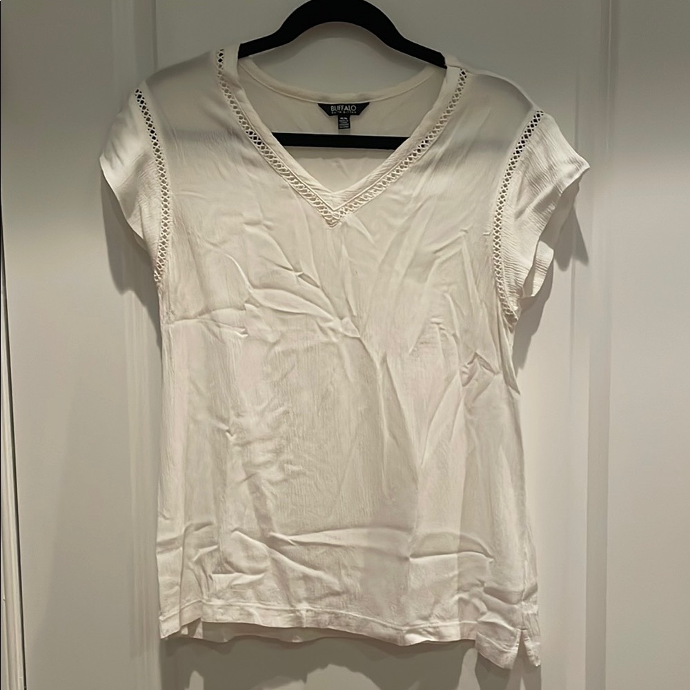 Buffalo David Bitton White Gauze Short Sleeve Top